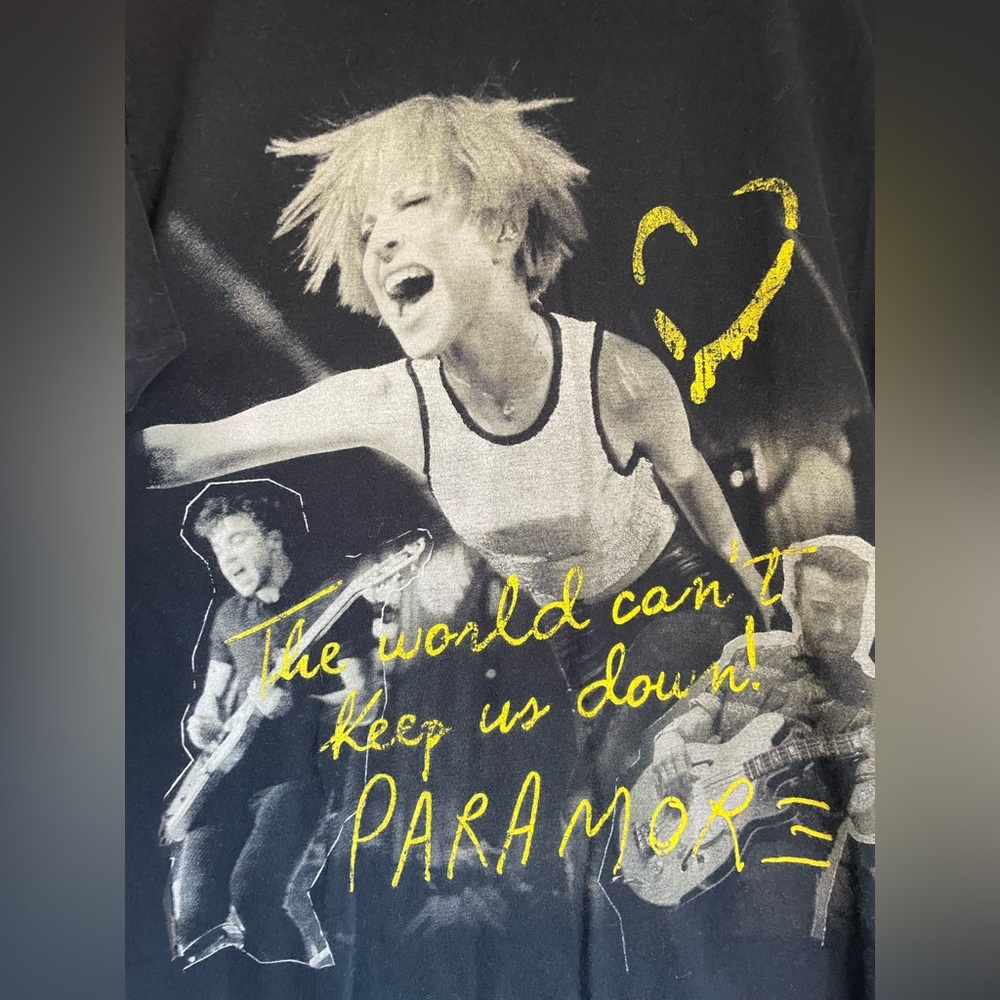 Paramore shirt